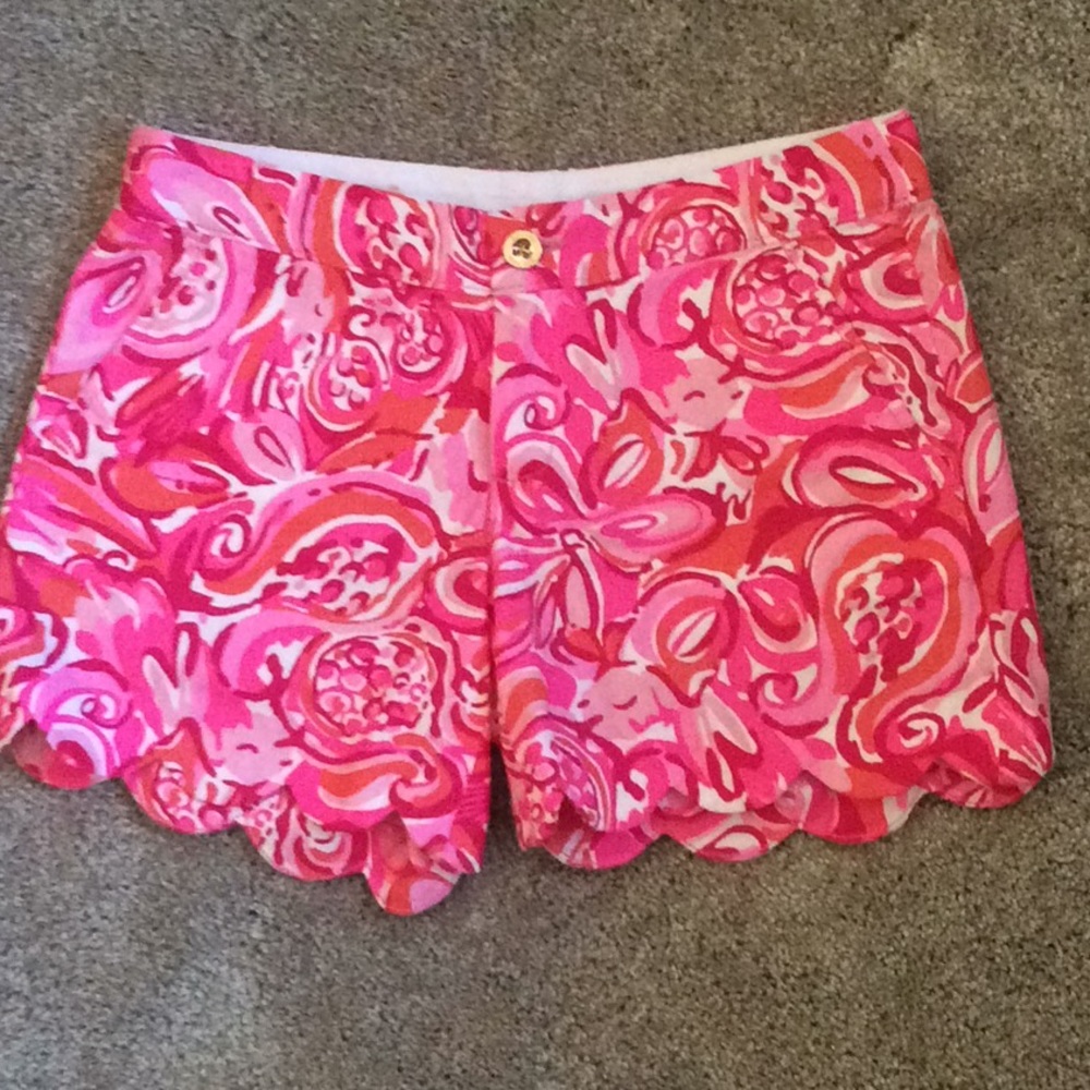 Lily Pulitzer buttercup short